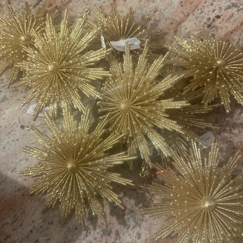 Festive Gold Starburst Ornaments Macy’s Holiday Lane set of 8